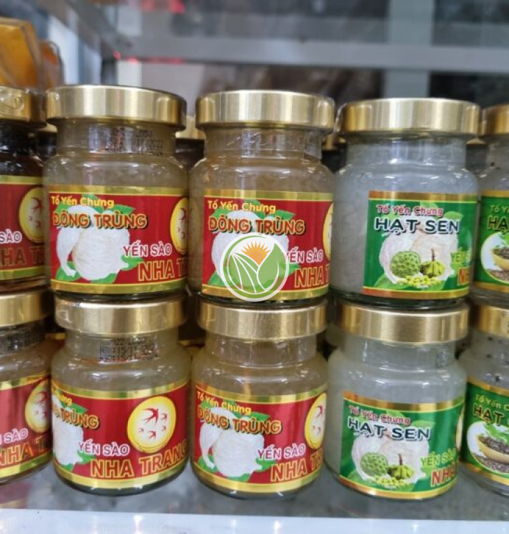 yến chưng đông trùng